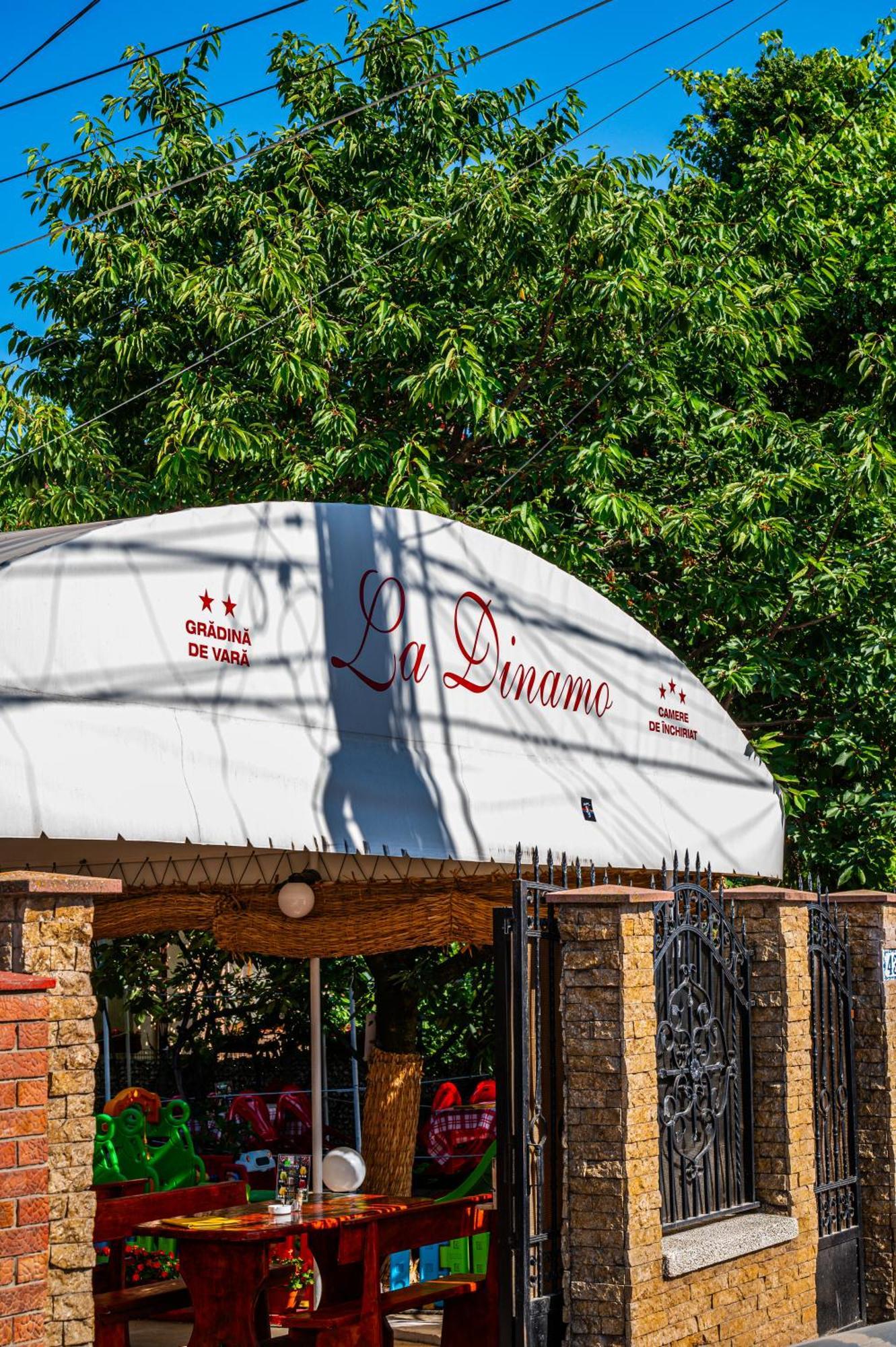 Casa La Dinamo Ξενοδοχείο Două Mai Εξωτερικό φωτογραφία